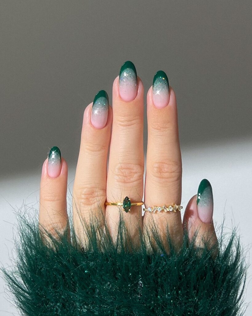 Festive Green Christmas Nails: A Bold and Elegant Holiday Look