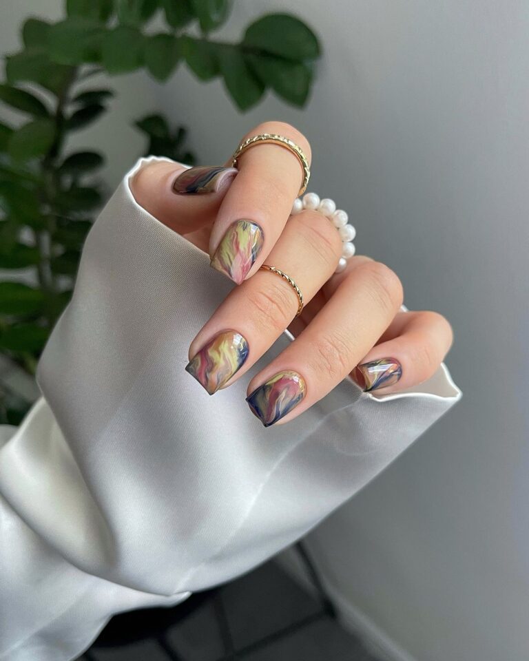 Fall Nail Design: 20+ Looks to Try for an Autumn Glam!